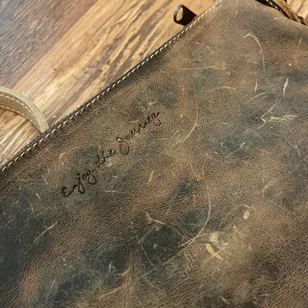 Enjoy The Journey | Leather Crossbody - Picture 5 of 8